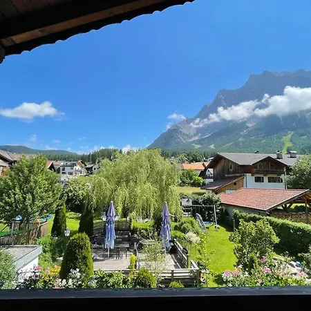 Gastehaus Brabant Hotel *